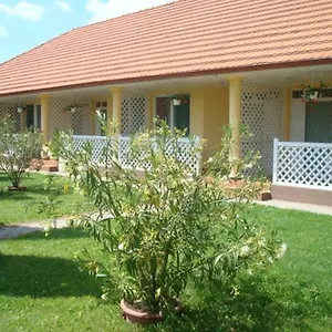 https://budai-apartmanhaz.hotels-hajduszoboszlo-hungary.com
