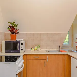 https://illes-apartman-ii.hotels-hajduszoboszlo-hungary.com